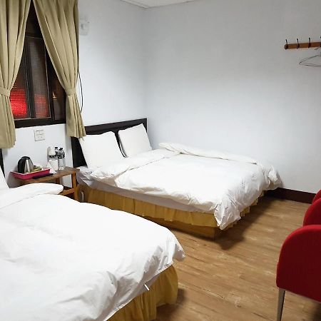 拉拉山周家渡假旅館 Hualing Exterior foto